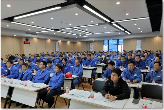 雙良精益五星班組建設(shè)培訓(xùn)揭開戰(zhàn)幕