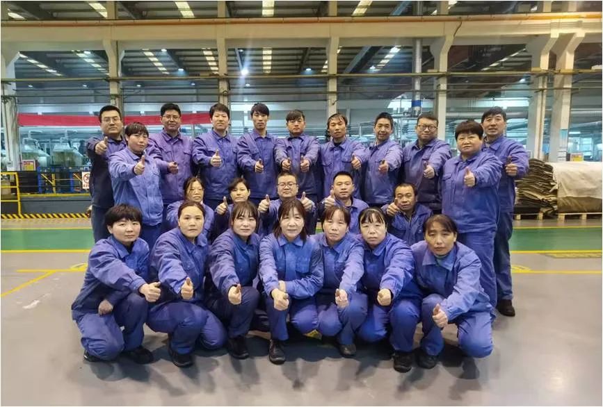 全國(guó)安全標(biāo)準(zhǔn)化建設(shè)百?gòu)?qiáng)班組